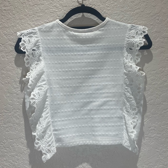 So lace trim top - Picture 2 of 3